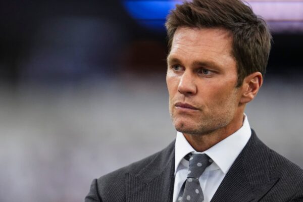 JPMorgan taps Dwyane Wade, Tom Brady in athlete wealth management push