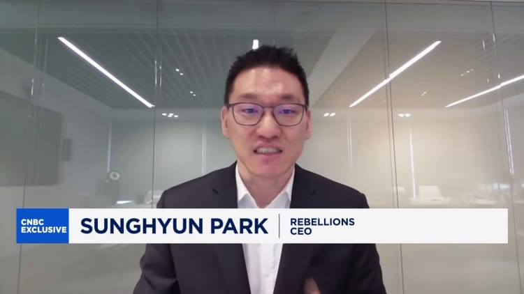 Huawei's cloud computing revenue dropped in 2025 as Chinese AI lagged U.S. rivals