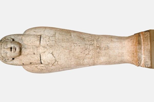 2,000-year mystery in Egypt: Skeletons in sarcophagus once linked to Alexander the Great’s tomb spark ‘mummy curse’ rumours |