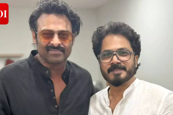 Dinjith Ayyathan: Prabhas meets 'Eko' director Dinjith Ayyathan; Social media post sparks collaboration rumours | Malayalam Movie News