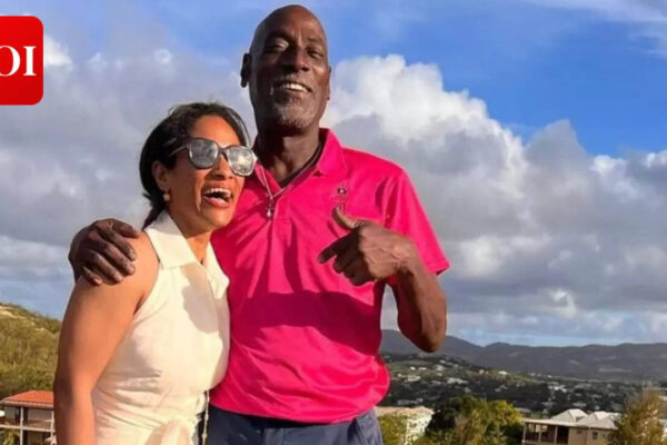 Masaba Gupta calls parents Neena Gupta and Vivian Richards ‘so damn cool’ after cricket legend’s new role as Commonwealth envoy | Hindi Movie News