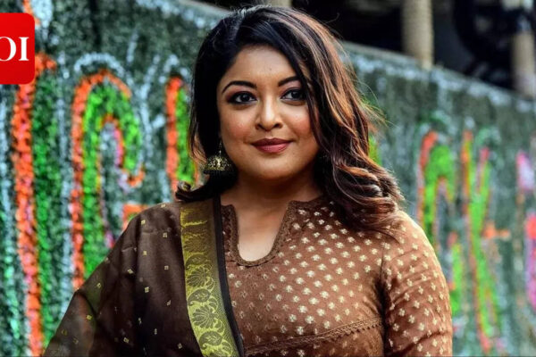 Tanushree Dutta makes shocking claim about exploitation in showbiz: 'Many newcomers get abused... some end up in prostitution' | Hindi Movie News