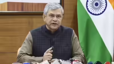 Govt steps up building fertiliser buffer, turns to 'spot buying' | India News