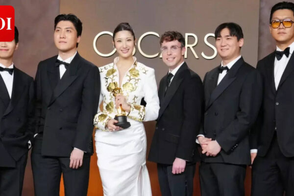 Oscars slammed as 'RACIST and DISRESPECTFUL' for cutting off 'KPop Demon Hunters' HISTORIC Best Original Song winning speech |