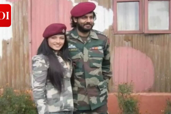 Celina Jaitly reacts as Vikrant Jaitly refuses to communicate and chooses to consult wife Charul Jaitly first; court dismisses plea |