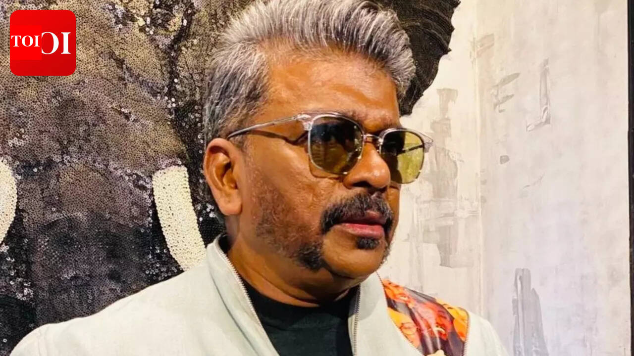 R. Parthiban issues apology over ‘Ustaad Bhagat Singh’ event row, says he was 'tensed' and 'struggled with Telugu' | Tamil Movie News