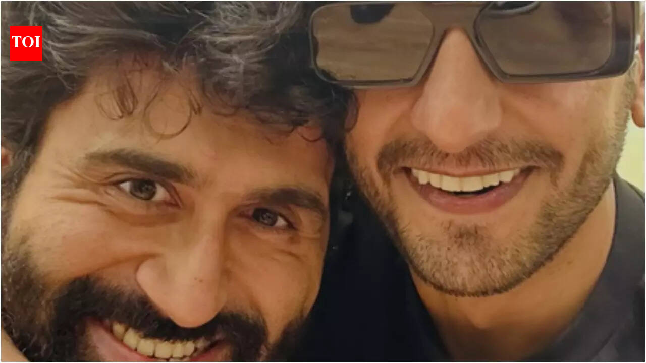 'My wife also went through the same pain': Ranveer Singh recalls Deepika Padukone's pain while helping 'Dhurandhar' co-star | Hindi Movie News