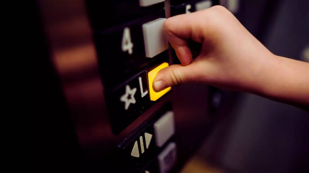 Expert shares safety hacks every child (and adult) should know while using an elevator |