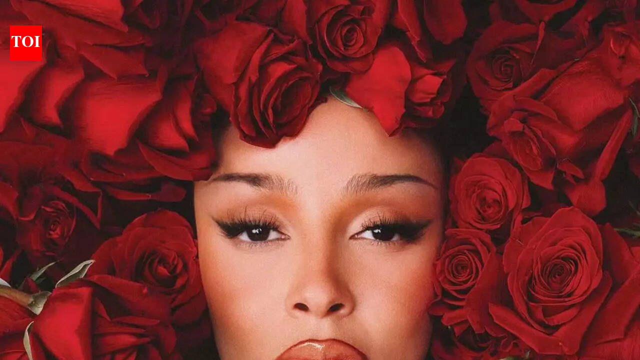 Doja Cat explains why she aims to look 'purposefully ugly' for the paparazzi: 'I turn it into a game' | English Movie News