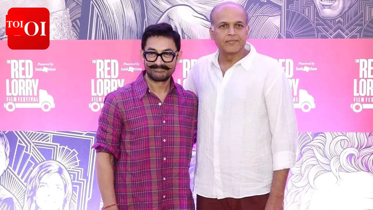 Aamir Khan recalls Lagaan spat with Ashutosh Gowariker over clean-shaven Bhuvan: ‘He should have been how I look now’ |