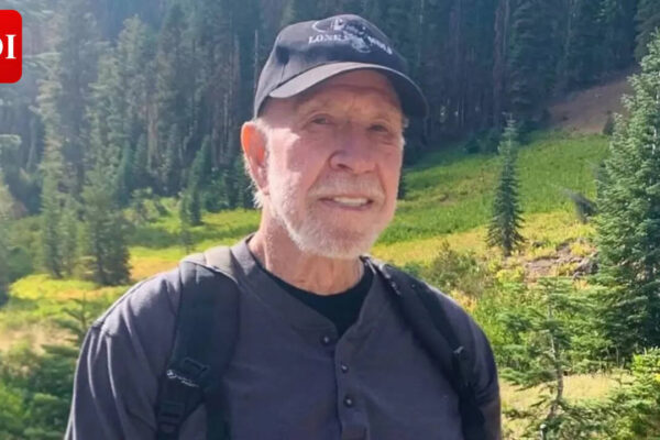 Chuck Norris: Legendary action star Chuck Norris hospitalized after medical emergency in Hawaii - Report