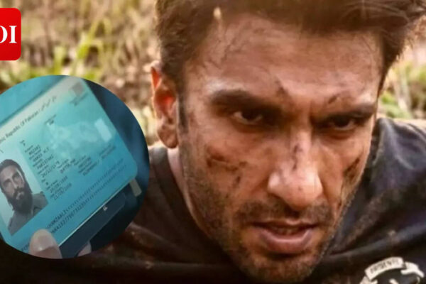 'Dhurandhar: The Revenge': Fans link Hamza’s passport DOB to 26/11 terror attacks, call it 'peak detailing' |