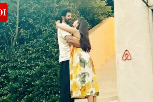 Rashmika Mandanna and Vijay Deverakonda jet off to Thailand to enjoy a quiet Koh Samui getaway in private villa | Telugu Movie News