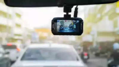Potholes to poor lighting: AI Dashcams to detect 30 types of highway defects | India News