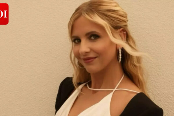 Sarah Michelle Gellar: Sarah Michelle Gellar wants ‘90s fashion back, but says no to these two trends | English Movie News