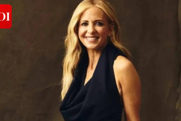 Sarah Michelle Gellar escapes hotel fire in Paris during 'Ready or Not 2: Here I Come' promotions |