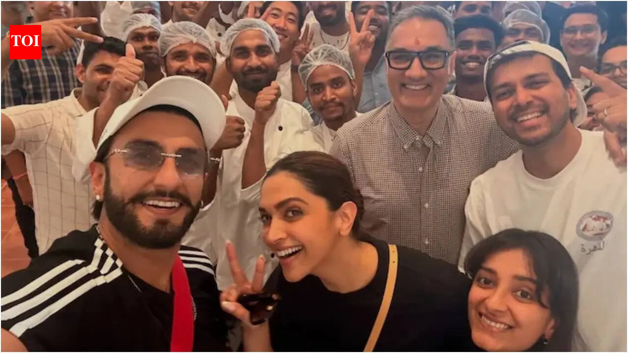Dhurandhar 2: ‘Dhurandhar 2’ star Ranveer Singh and Deepika Padukone dosa date at Chowpatty, couple poses with staff- See pic | Hindi Movie News