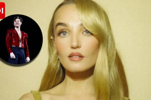 ‘He was so genuinely nice’: Chloe Fineman recalls working with Harry Styles on ‘Saturday Night Live’ |