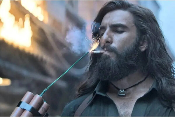 'Dhurandhar: The Revenge' box office collection Day 10 [LIVE]: Ranveer Singh film eyes Rs 800 crore net on second Saturday | Hindi Movie News