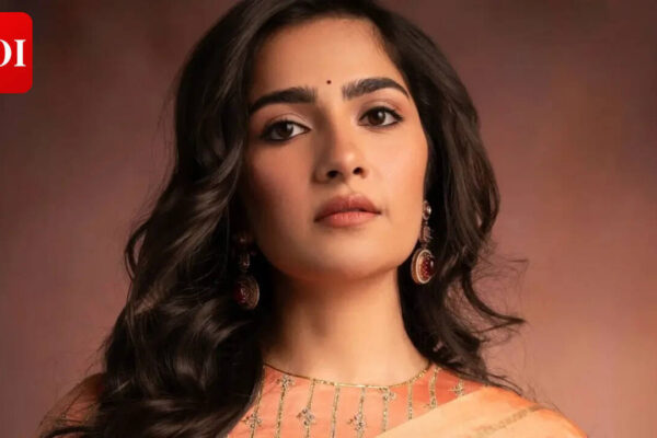 Rukmini Vasanth net worth: How Yash starrer 'Toxic' and Rishab Shetty's 'Kantara: Chapter 1' built her Rs 7 crore wealth | Kannada Movie News