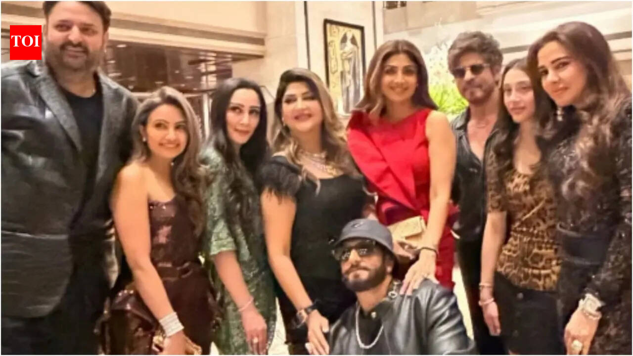 Shah Rukh Khan, Ranveer Singh, Sanjay Dutt and more celebs attend star-studded Mumbai birthday party - Viral PICS and videos inside | Hindi Movie News