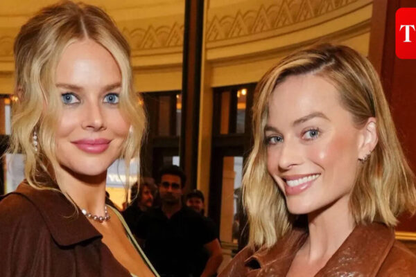 Pregnant Samara Parenting Advice: Pregnant Samara Weaving shares parenting advice from look-alike friend Margot Robbie: ‘Do it your way' | English Movie News