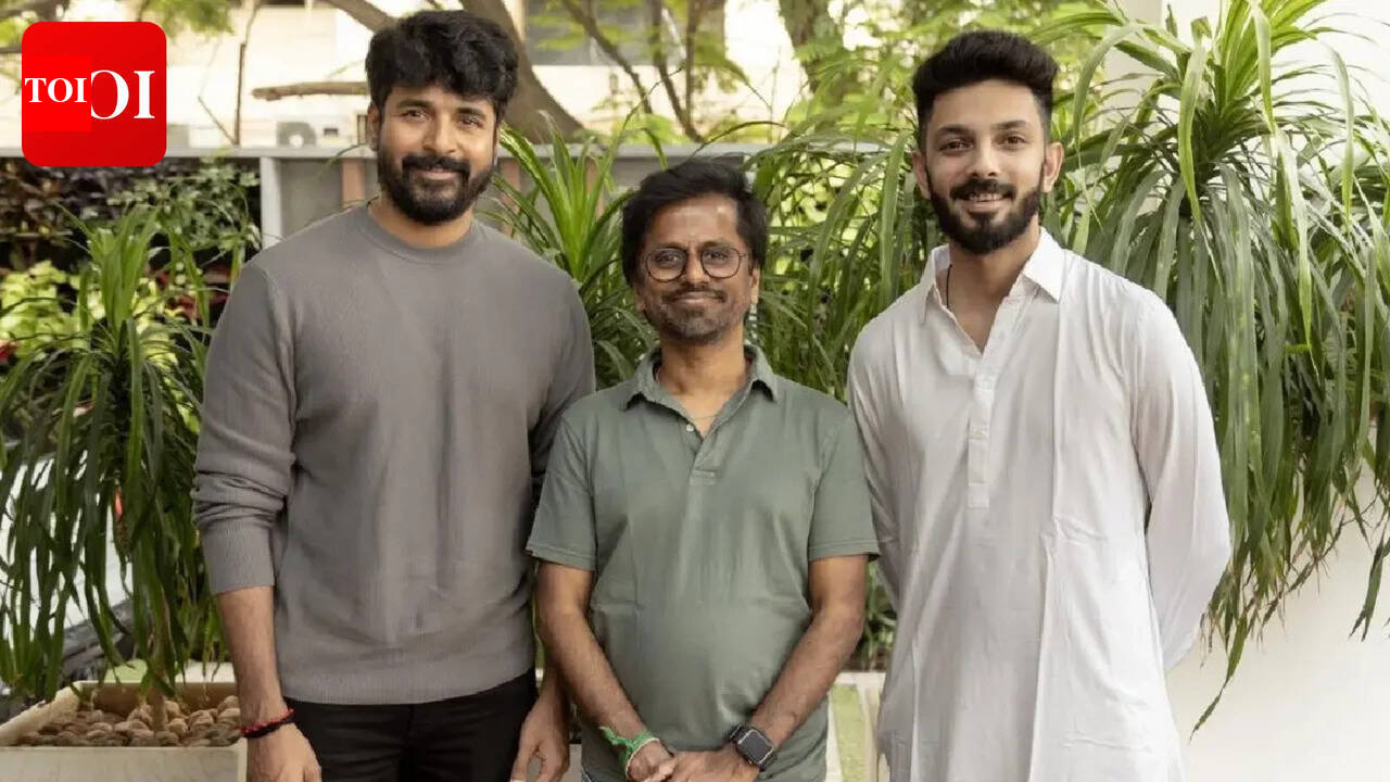 AR Murugadoss faces allegations over Sivakarthikeyan's 'Madharaasi' budget; Producer demands Rs 10 crore compensation from the director |