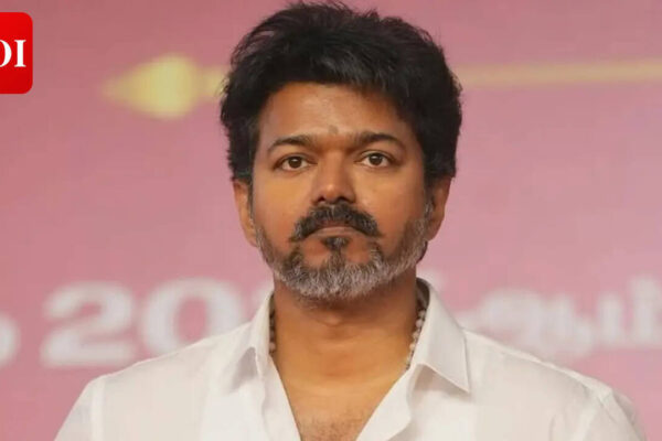 Thalapathy Vijay's net worth revealed: 'Jana Nayagan' actor declares assets of Rs 404 crore, a bank balance of Rs 213 crore, and luxury cars | Tamil Movie News