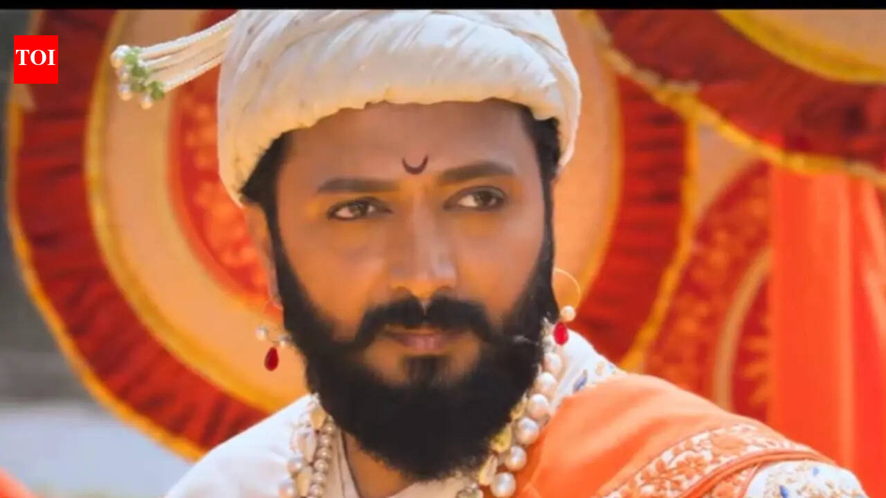 'Raja Shivaji' first look teaser out: The Riteish Deshmukh film also starring Sanjay Dutt, Abhishek Bachchan promises a visual spectacle - WATCH VIDEO |