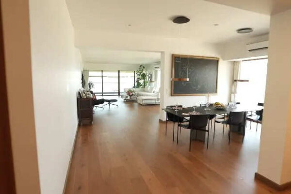 Jackie Shroff House: Inside Jackie Shroff’s gorgeous sea-facing house; MF Husain art, jacuzzi and more | Hindi Movie News