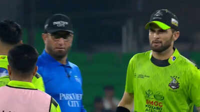 'Umpires ne bola side ho jaayein': First-hand account of PSL ball-tampering controversy | Cricket News