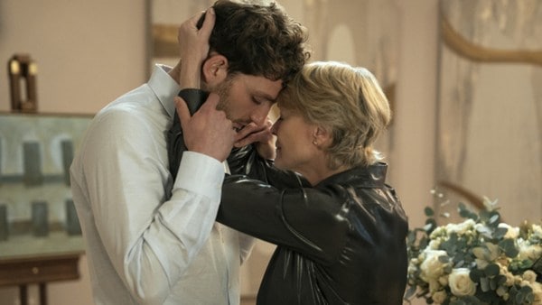 The Girlfriend: Robin Wright and Olivia Cooke’s show is a saas-bahu serial that hates its women, even though it’s made by them | Web-series News