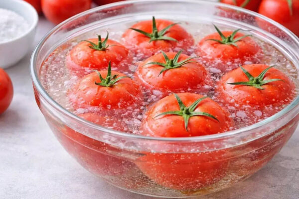 Stop washing tomatoes with plain water; use this trick to remove pesticides |