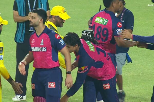 IPL 2026: When 15-year-old Vaibhav Suryavanshi touched MS Dhoni's feet— The heartwarming nod to Hindu tradition |