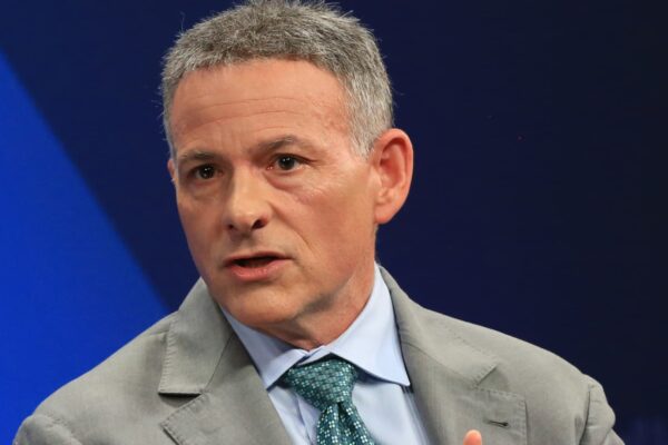 David Einhorn signals caution as his hedge fund Greenlight prioritizes capital protection