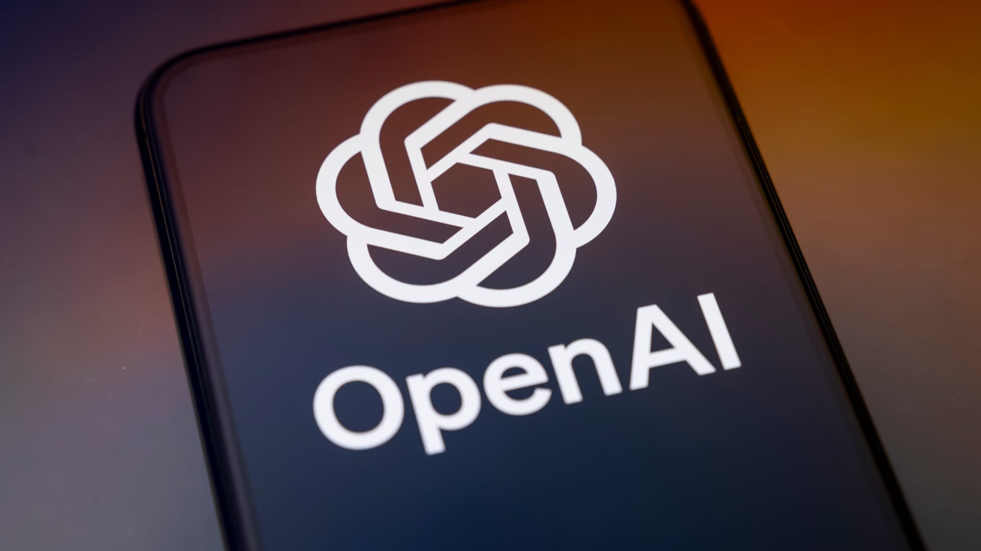 OpenAI reportedly missed revenue targets. Shares of Oracle and these chip stocks are falling