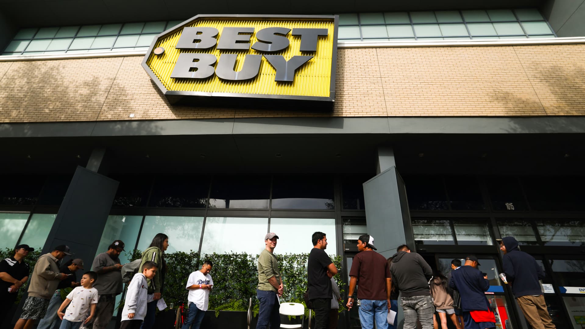 GS, RVMD, FAST & more