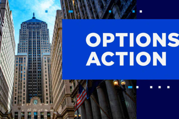 Meta shares look 'iffy' into earnings. How to trade it