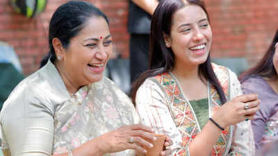 Delhi CM advocates women's reservation in legislature, joins signature campaign at DU | India News