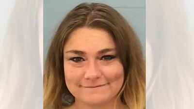 Woman falsely told police her ex-boyfriend was carrying bombs onto American Airlines flight to get him arrested