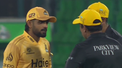 PSL: Babar Azam in heated exchange with Umpire after 2 balls lost in first 3 overs | Cricket News