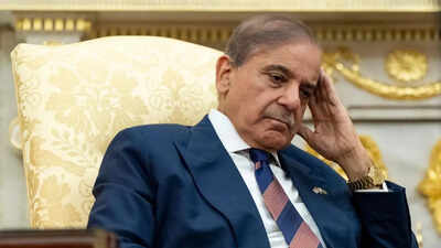 Iran Accused Pakistan: 'Not a suitable mediator': Iran accuses Pakistan of bias towards US, says it 'went back on its word'