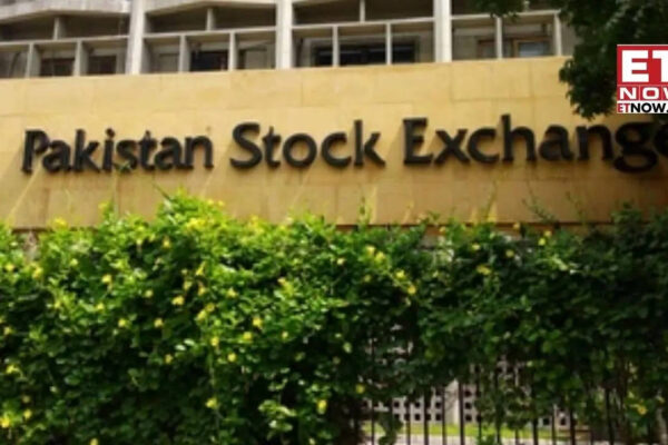 Karachi Stock Exchange Crash: Pakistan’s KSE-100 plunges 6000 pts after Islamabad Talks fail