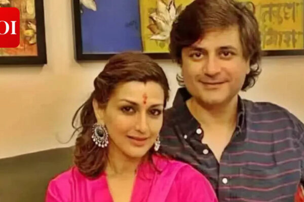 Sonali Bendre, Goldie Behl accused of land encroachment by Pune farmer; actress calls it ‘false’ and ‘extortion attempt’ |