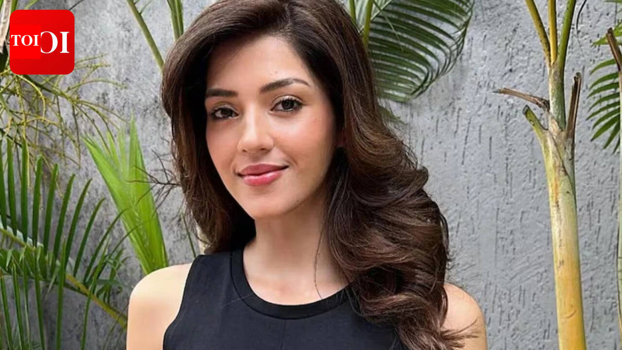 Exploring Mehreen Pirzada's Cozy Mumbai Home: A Blend of Green Shades and Cherished Memories |