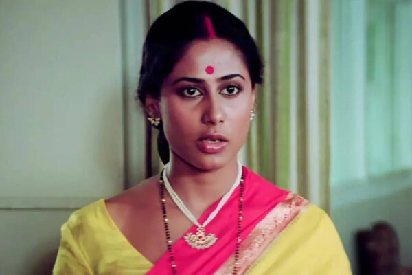Smita Patil wanted to go as a 'suhagan' when she died, Amitabh Bachchan and others were present at her funeral: 'I cried and did her make-up' |