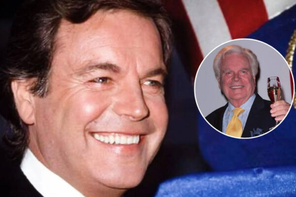 Quote of the day by Robert Wagner: ‘You find you're standing still, and not intentionally. You're getting nowhere. You have to move. You have to grow.’ | English Movie News