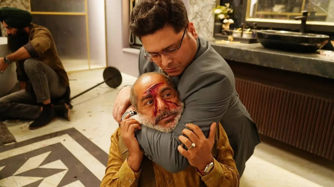 Aditya Uppal: ‘Tu bahar nikal': 'Dhurandhar' actor Aditya Uppal aka ASP Omar Haider recalls threat calls - Exclusive | Hindi Movie News