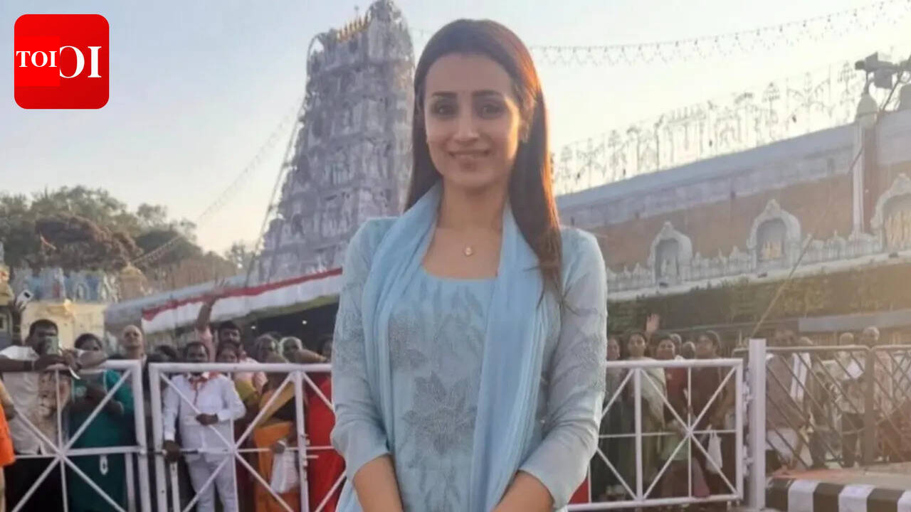 Trisha slams viral rumours with witty Instagram post, 'Leo' actress questions ‘Apparently, I’ve quit films and raising quadruplets’ | Tamil Movie News