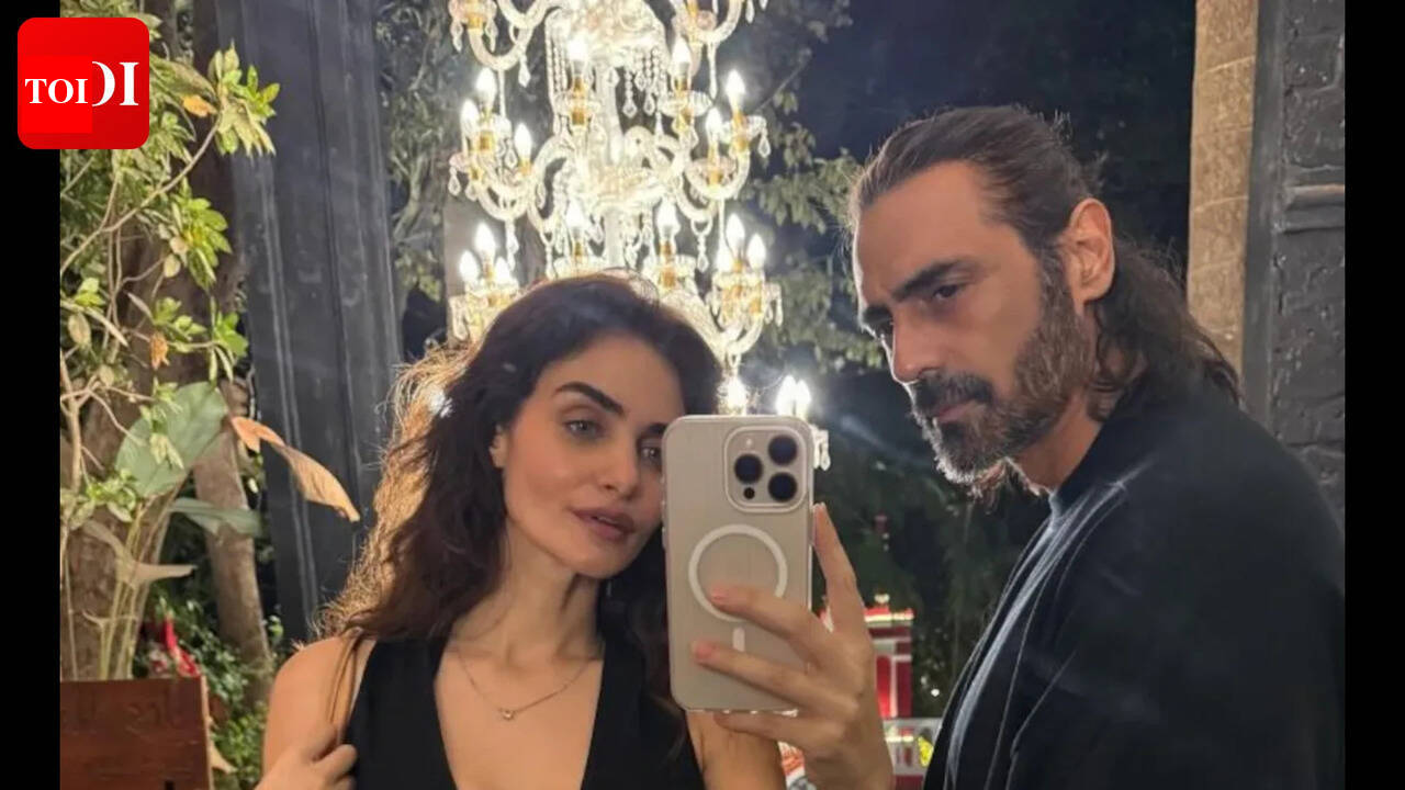 Arjun Rampal pens touching birthday note for Gabriella Demetriades; 'Rest of the years are yours' | Hindi Movie News
